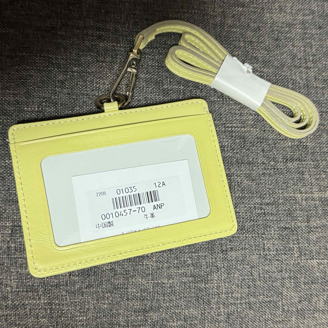 ANTEPRIMA(アンテプリマ)のANTEPRIMA アンテプリマ　黄色　カードケース 名刺入れ 定期入れ レディースのファッション小物(名刺入れ/定期入れ)の商品写真