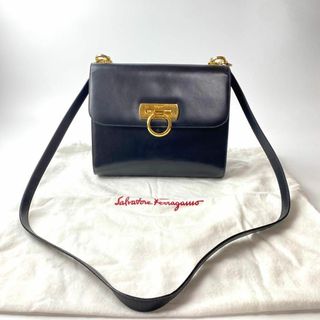 サルヴァトーレフェラガモ(Salvatore Ferragamo)のフェラガモ FERRAGAMO ガンチーニ ショルダーバッグ カーフレザー(ショルダーバッグ)