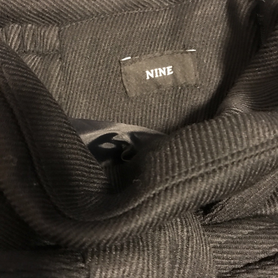 NINE(ナイン)のNINEブラック新品未使用スカート レディースのスカート(ひざ丈スカート)の商品写真