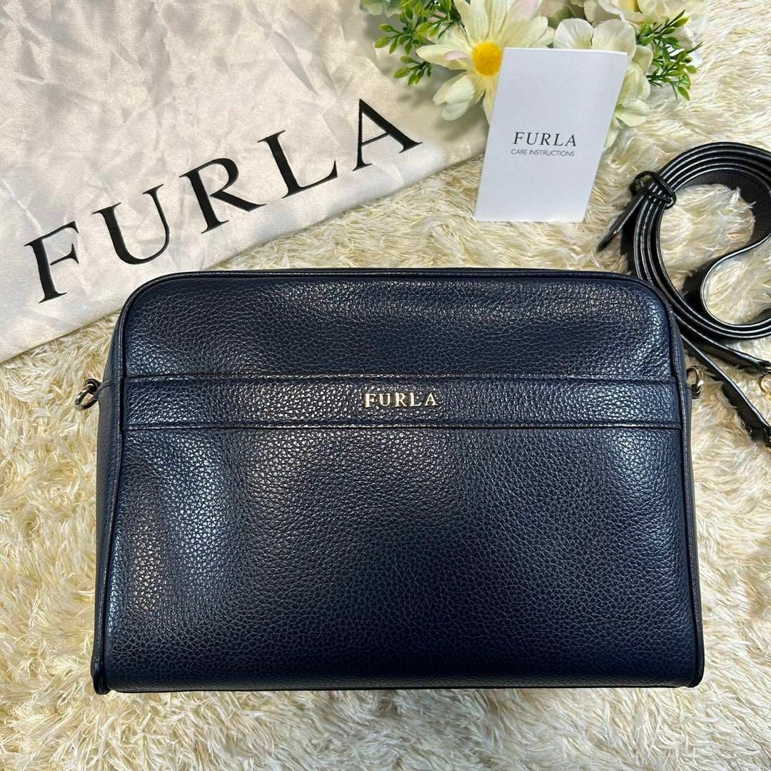 Furla - 【訳あり美品】フルラ アブリルS ショルダーバッグ ネイビー