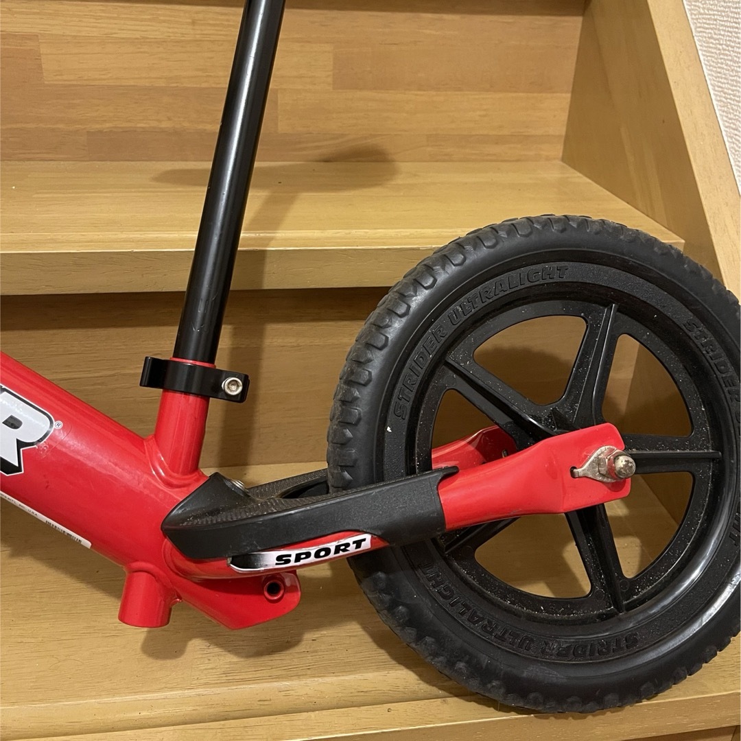 STRIDA(ストライダ)のストライダー　スポーツタイプ　正規品 キッズ/ベビー/マタニティの外出/移動用品(自転車)の商品写真