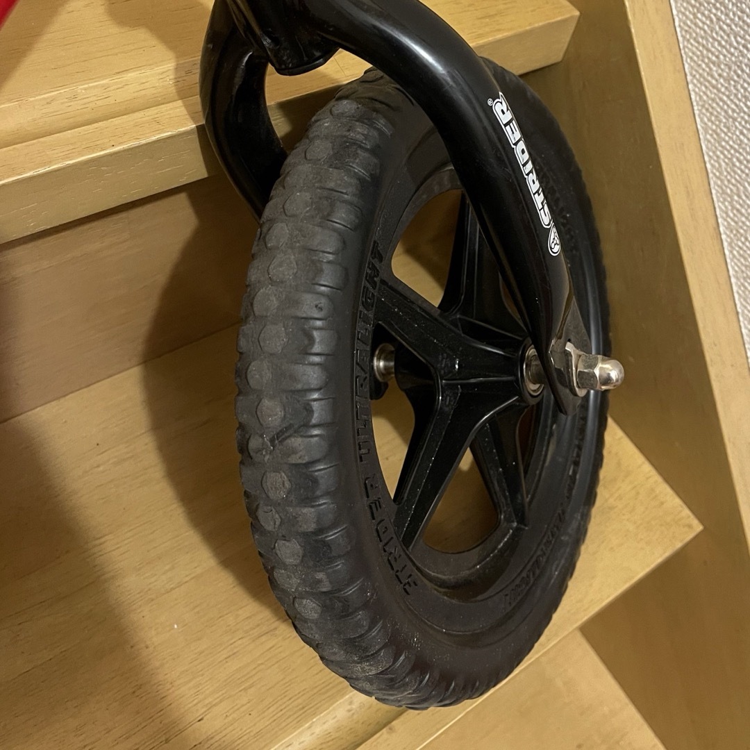 STRIDA(ストライダ)のストライダー　スポーツタイプ　正規品 キッズ/ベビー/マタニティの外出/移動用品(自転車)の商品写真