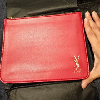 イヴサンローラン(Yves Saint Laurent)の新品 イヴサンローラン ポーチ(ポーチ)