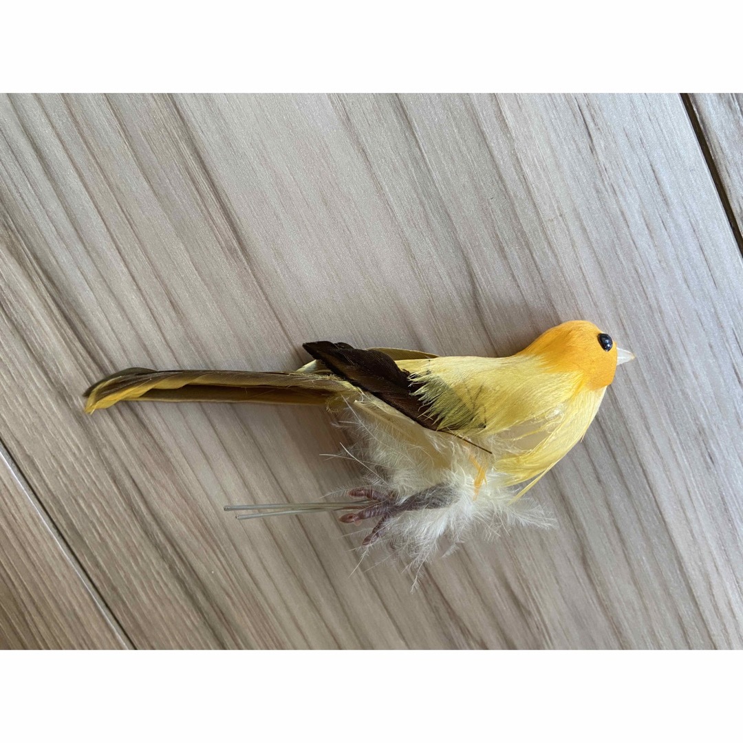 インコ　鳥　の置物　オプジェ　インテリア　雑貨　イエロー　新品未使用 インテリア/住まい/日用品のインテリア小物(置物)の商品写真