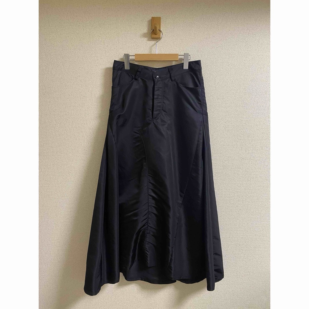 MADISONBLUE(マディソンブルー)の【MADISONBLUE】5POCKET FLARE SKIRT NYTWILL レディースのスカート(ロングスカート)の商品写真