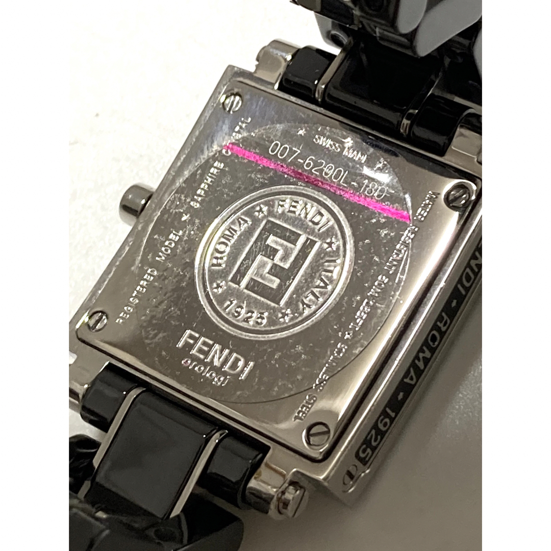 FENDI(フェンディ)の極美品！　FENDI フェンディ　セラミック　電池新品交換済み　レディース腕時計 レディースのファッション小物(腕時計)の商品写真