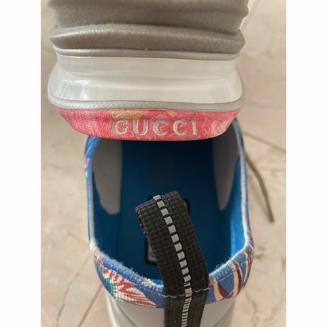 GUCCIスニーカー メンズの靴/シューズ(スニーカー)の商品写真