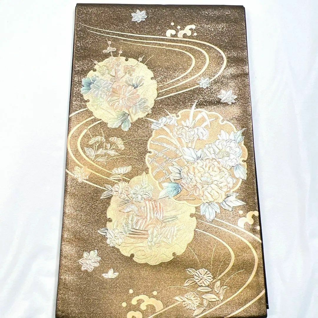 金彩に螺鈿細工 雪輪模様に花鳥 着物 113w 金彩に螺鈿細工 雪輪模様に花鳥 着物 113w