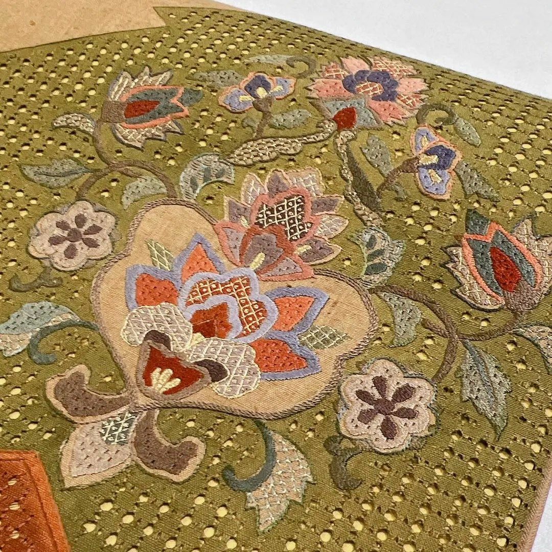 紬地にスワトウ刺繍の袋帯　着物　洒落帯　113wサイズ長さ約444幅31