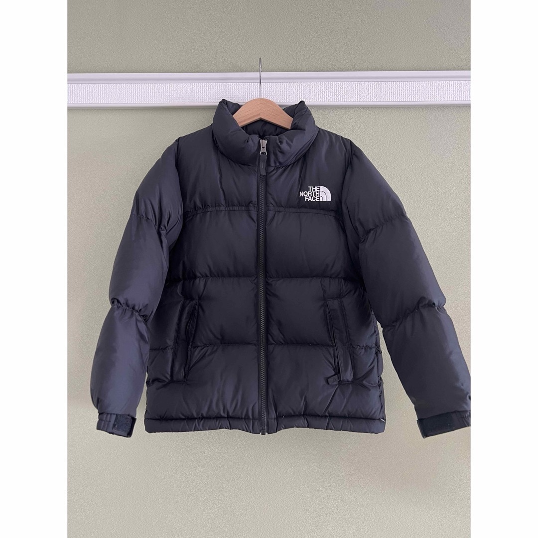 THE NORTH FACE(ザノースフェイス)の美品 キッズ ザノースフェイス ダウンジャケット ブラック 130 キッズ/ベビー/マタニティのキッズ服男の子用(90cm~)(ジャケット/上着)の商品写真