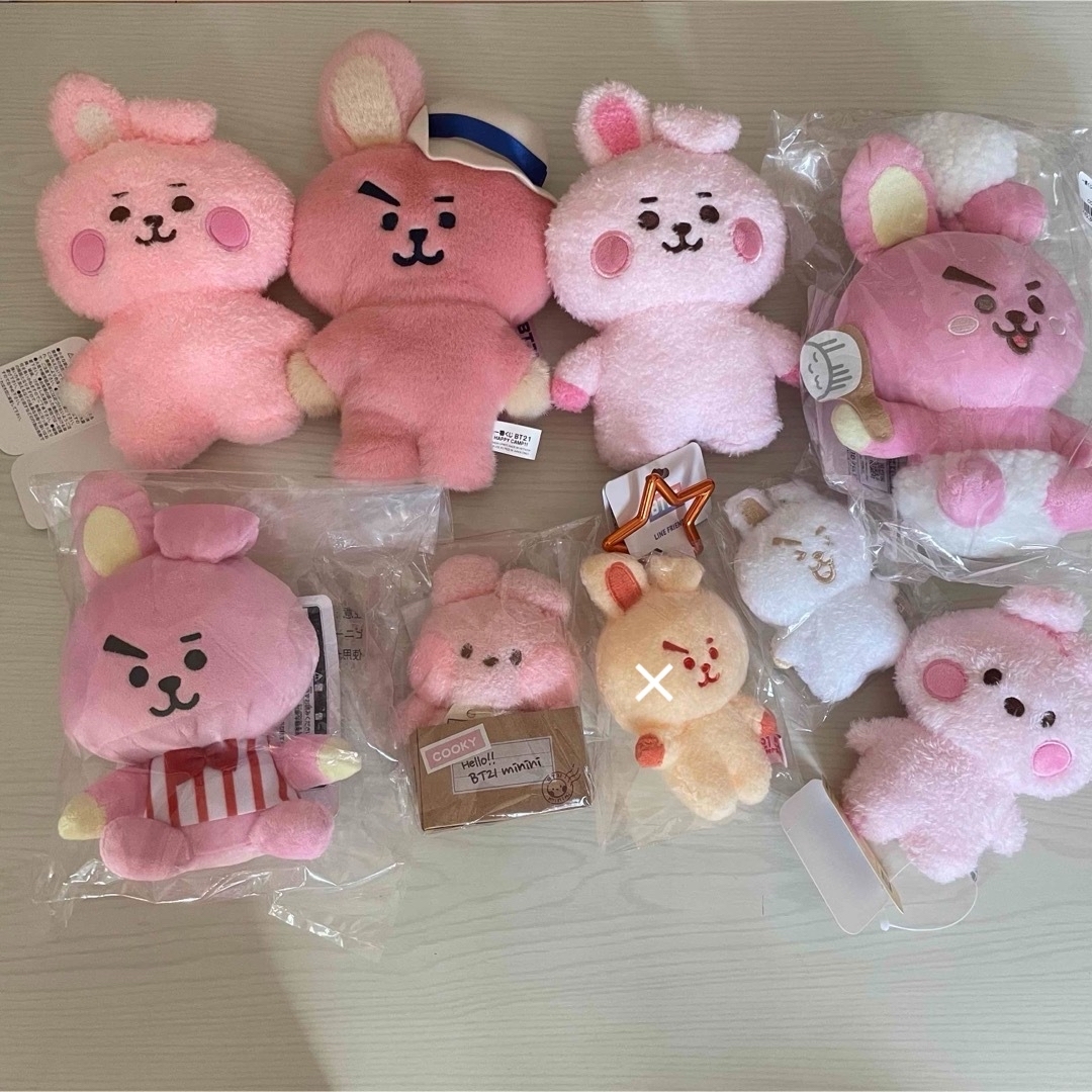 BT21(ビーティーイシビル)のBTS  BT21  COOKY  マスコット  ぬいぐるみ  ジョングク エンタメ/ホビーのおもちゃ/ぬいぐるみ(ぬいぐるみ)の商品写真