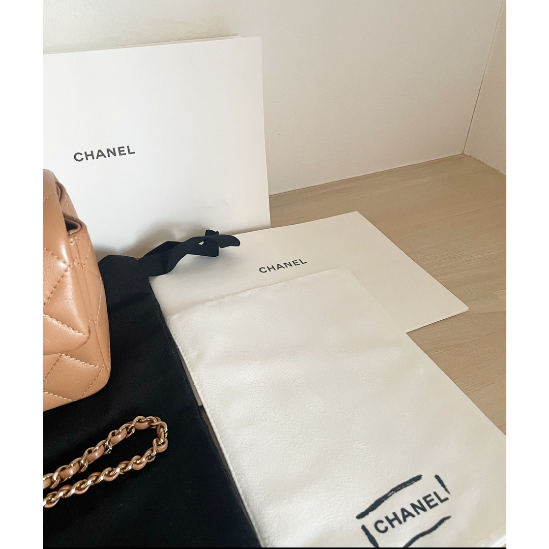 CHANEL(シャネル)の未使用品 シャネル トップハンドル ミニチェーンショルダー  AS2431  レディースのバッグ(ショルダーバッグ)の商品写真