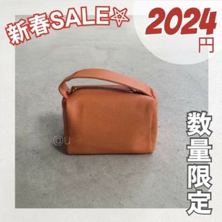 新春SALE‼️スクエア ボックス ショルダーバッグ オレンジ 斜めがけ(ショルダーバッグ)