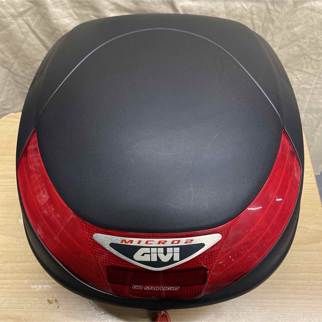 Givi★E260N リアボックス トップケース自動車/バイク