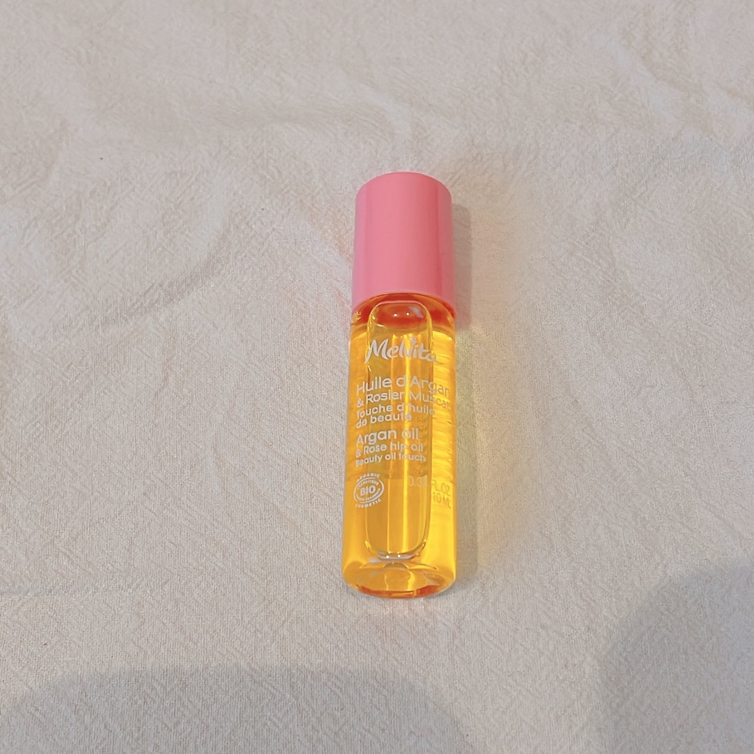 Melvita(メルヴィータ)のビオオイル ローズ＆アルガン タッチオイル10ml コスメ/美容のスキンケア/基礎化粧品(フェイスオイル/バーム)の商品写真