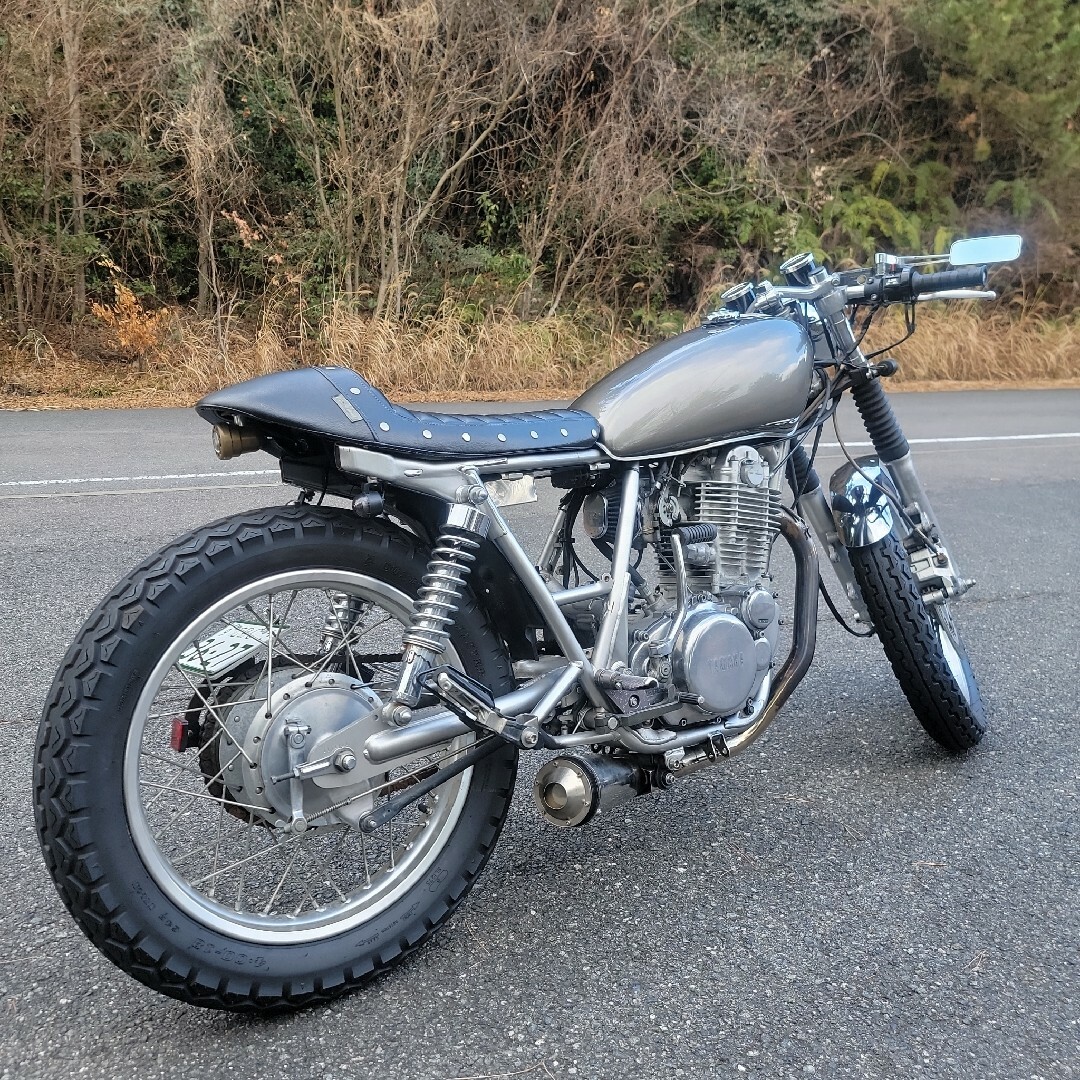 ヤマハ(ヤマハ)のSR400　カフェレーサー 自動車/バイクのバイク(車体)の商品写真