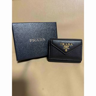 プラダ(PRADA)のプラダ　三つ折り財布(財布)