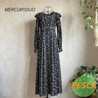 マーキュリーデュオ(MERCURYDUO)の【美品】マーキュリーデュオ　フラワーロングワンピース(ロングワンピース/マキシワンピース)