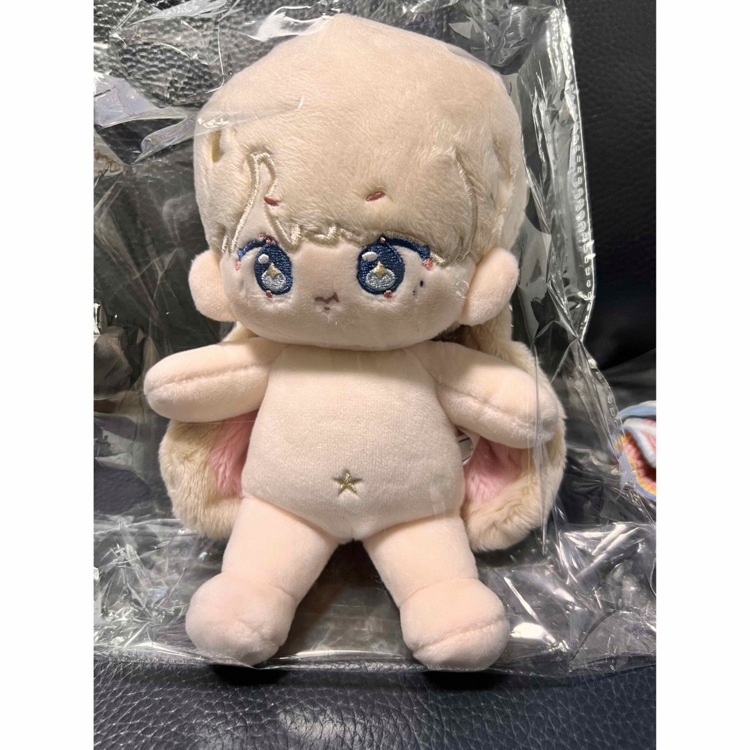 btsぬいぐるみ　ジン　大人気⭐️