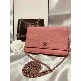 シャネル(CHANEL)のCHANEL  シャネル　チェーンウォレット　カメリア　ピンク　人気(財布)