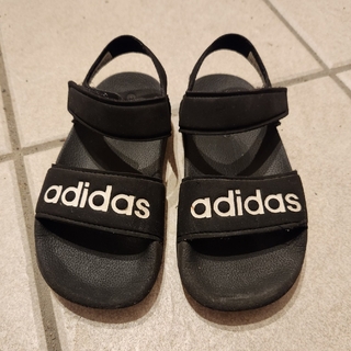 アディダス(adidas)のサンダル(18.0cm)(adidas)(サンダル)