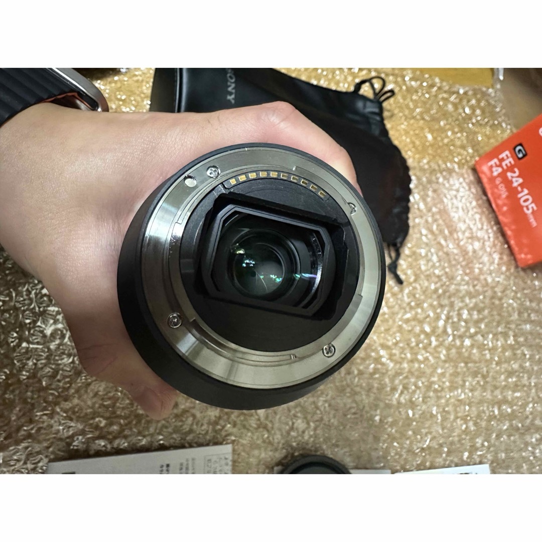 SONY(ソニー)の中古　ソニー FE 24-105mm F4 OSS SEL24105 Gレンズ スマホ/家電/カメラのカメラ(レンズ(ズーム))の商品写真