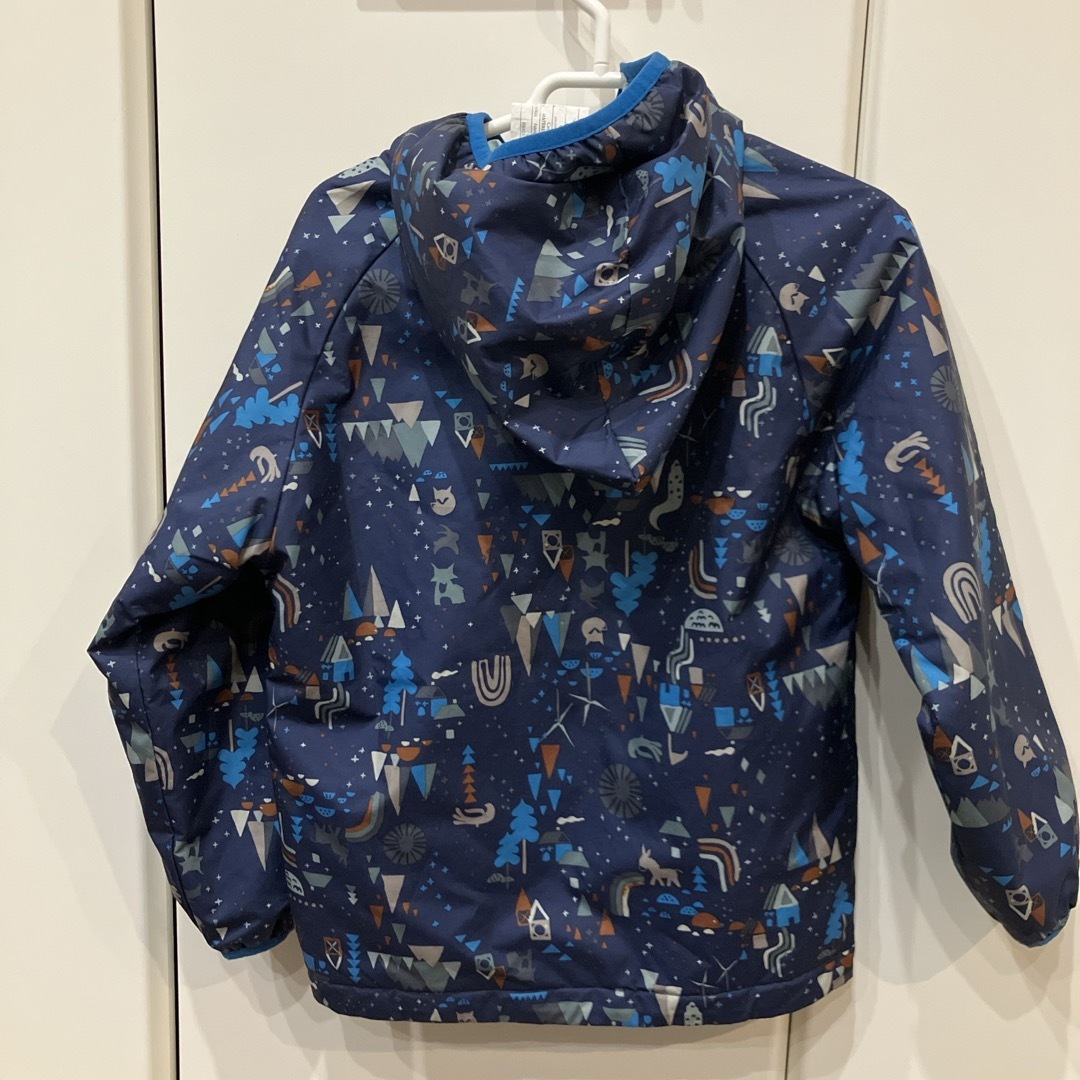 patagonia(パタゴニア)のパタゴニア　パフボール　5T キッズ/ベビー/マタニティのキッズ服男の子用(90cm~)(コート)の商品写真