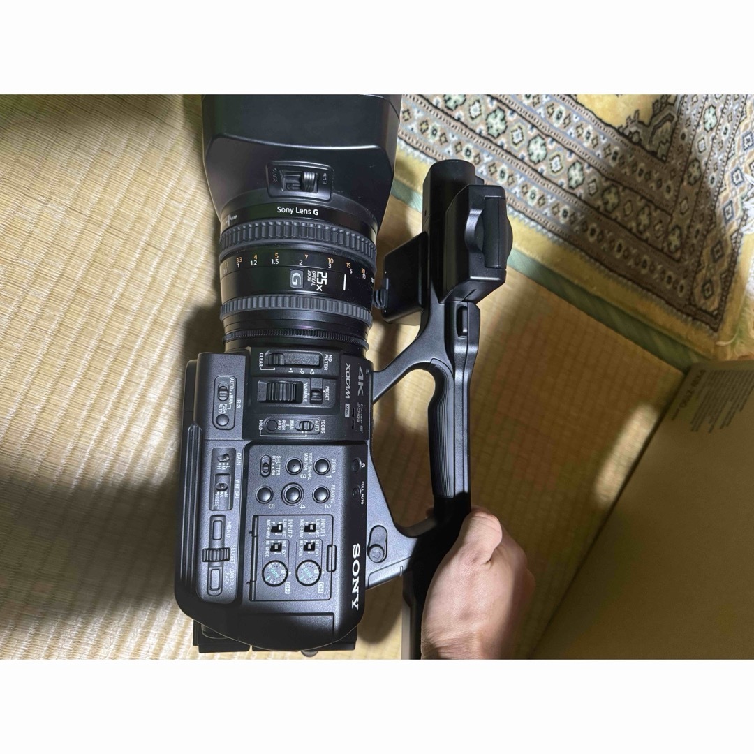 SONY(ソニー)の極美品　SONY z190 使用5回のみ　ソニー　Z-190 スマホ/家電/カメラのカメラ(ビデオカメラ)の商品写真