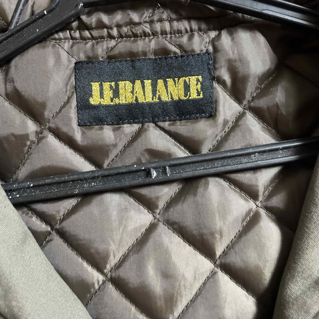 JE.RAI.AMCEミリタリージャケットパーカー レディースのジャケット/アウター(ミリタリージャケット)の商品写真