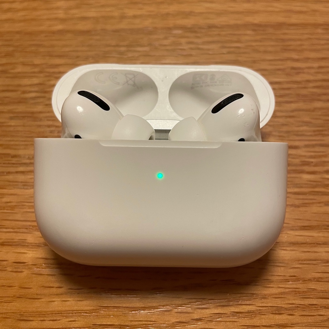 ヘッドフォン/イヤフォンAirPods Pro 第1世代 A2190