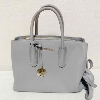 フルラ(Furla)のFURLA ハンドバッグ　グレー(ハンドバッグ)