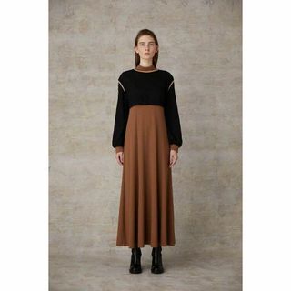 ロキト(LOKITHO)の美品 ロキト KNITED LACE COMBI DRESS black 1(ロングワンピース/マキシワンピース)