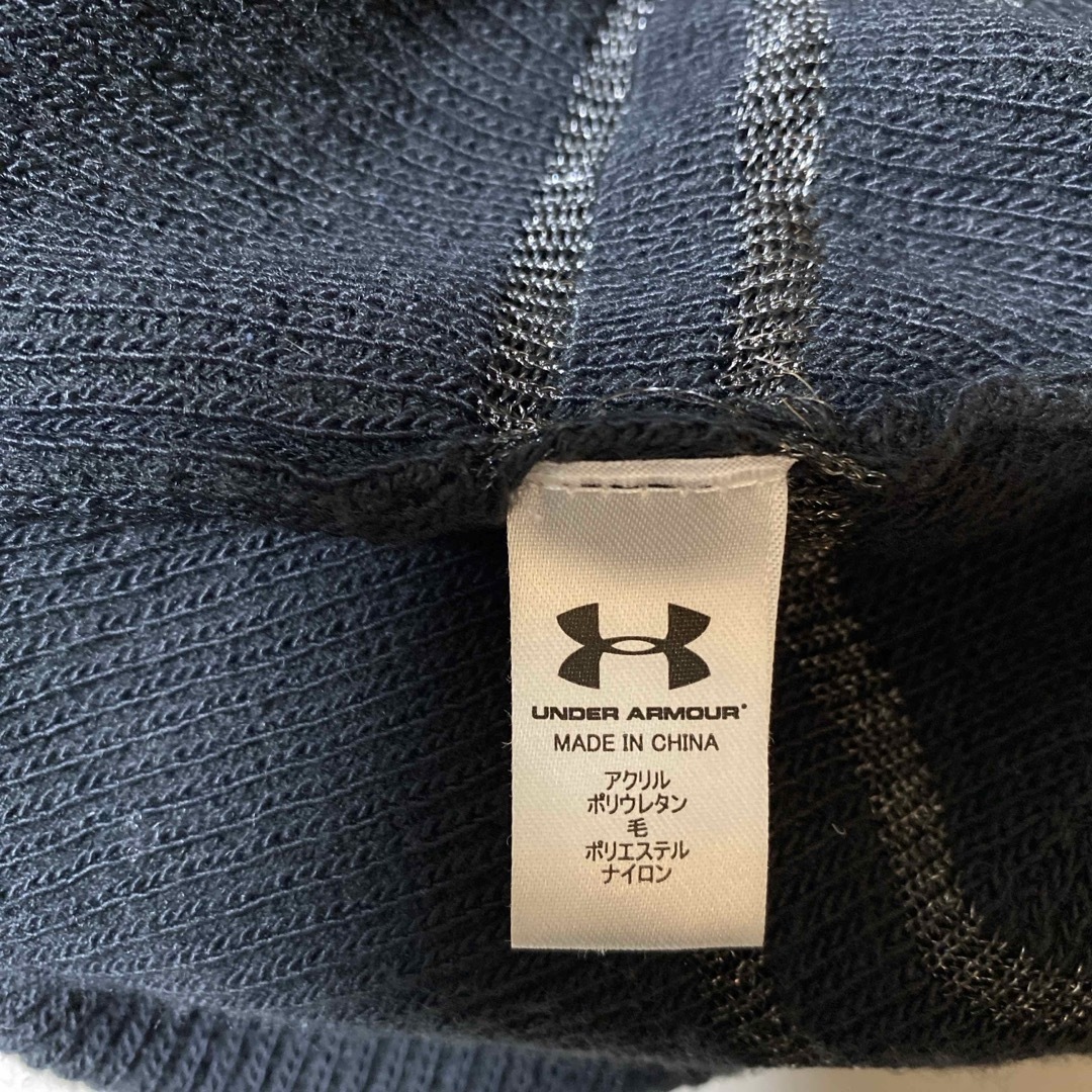 UNDER ARMOUR(アンダーアーマー)のニット帽 メンズの帽子(ニット帽/ビーニー)の商品写真