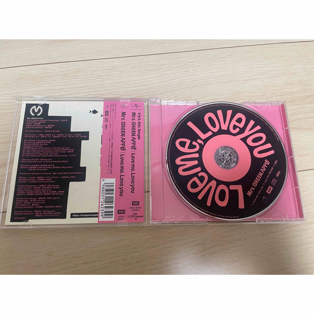 UNIVERSAL ENTERTAINMENT(ユニバーサルエンターテインメント)のMrs.GREEN APPLE love me,love you エンタメ/ホビーのCD(ポップス/ロック(邦楽))の商品写真