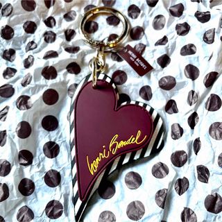 ヘンリベンデル(Henri Bendel)の【新品レア】henri bendel へンリベンデル チャーム キーリング(キーホルダー)