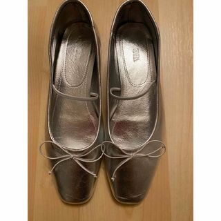 ZARA - 値下げ!!美品☆ZARAスエードフラットパンプス37(24cm)の通販