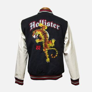 ホリスター(Hollister)の★新品★ホリスター★タイガー刺繍スタジャン (Black/White/M)(スタジャン)