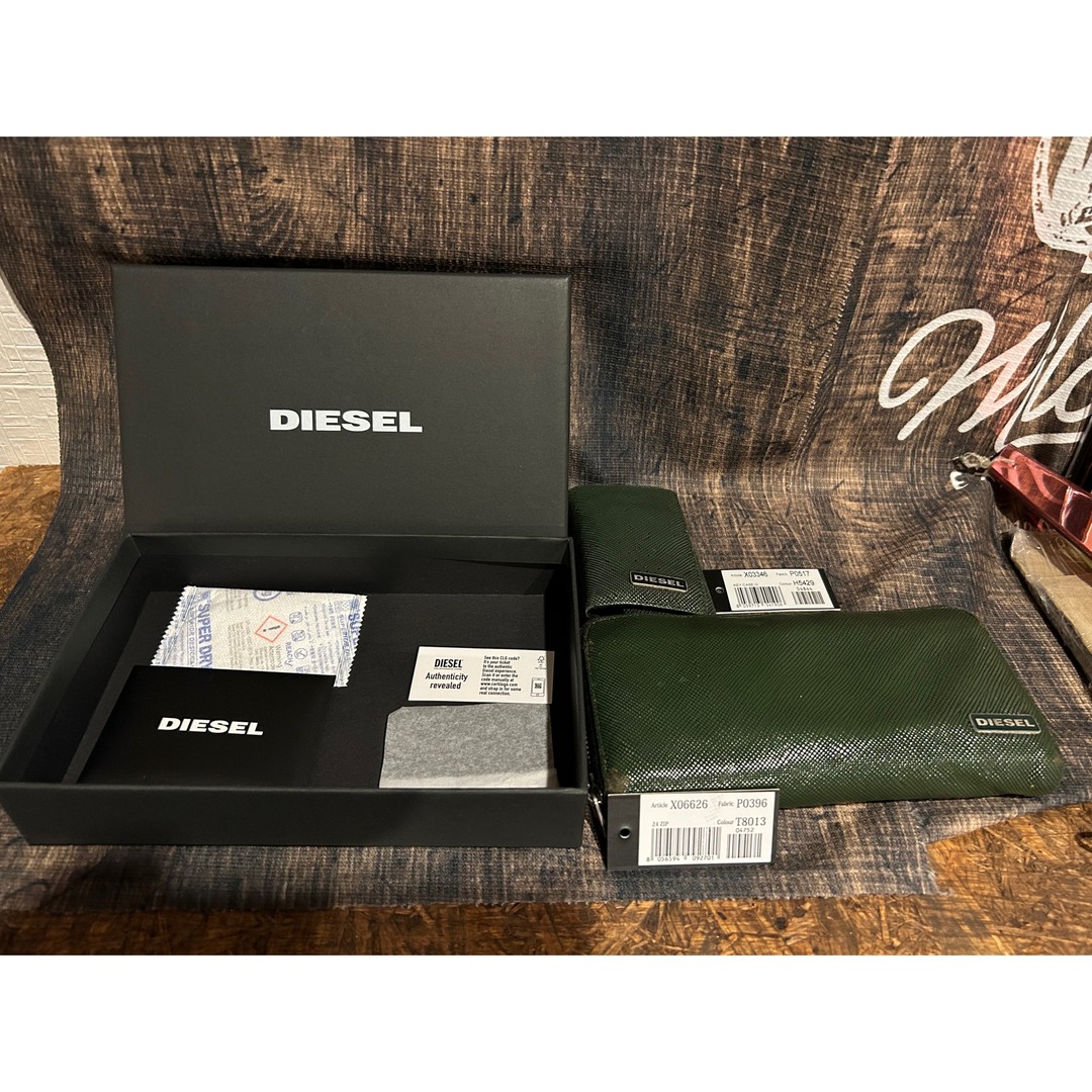 DIESEL(ディーゼル)のディーゼル　長財布 キーケース セット　DIESEL メンズのファッション小物(長財布)の商品写真