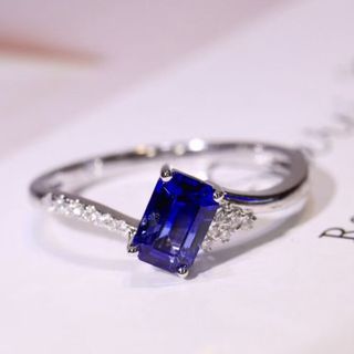 天然 ロイヤルブルーサファイア ダイヤ リング0.76ct k18 f(リング(指輪))