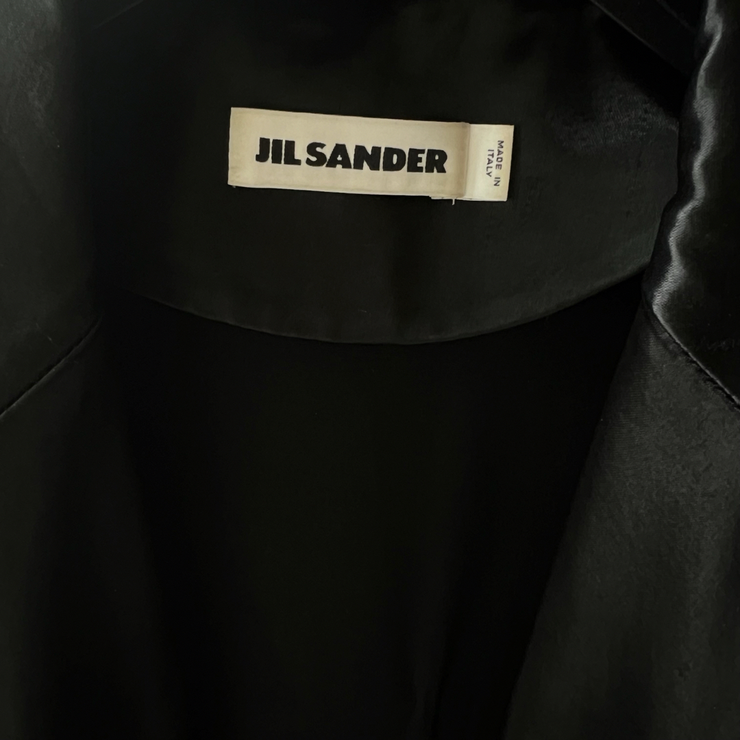 Jil Sander(ジルサンダー)のJILSANDER ロングコート ブラック メンズのジャケット/アウター(トレンチコート)の商品写真