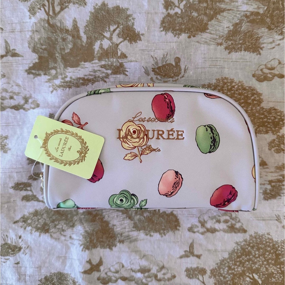 LADUREE(ラデュレ)のLADUREE マカロンポーチ レディースのファッション小物(ポーチ)の商品写真