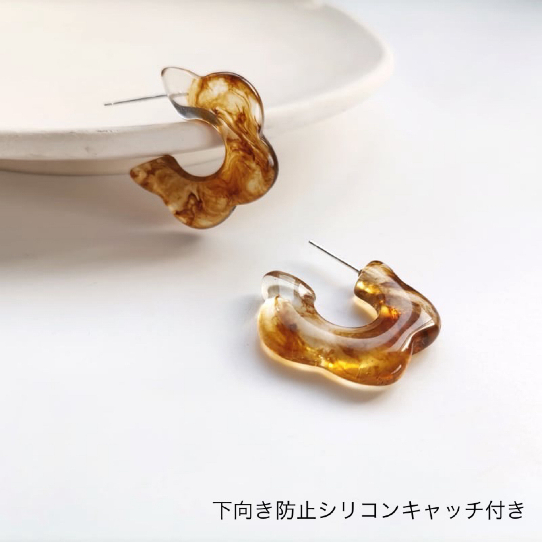 おまとめ割あり《no,126》マーブルフラワー スタッド ピアス シルバー925 メンズのアクセサリー(ピアス(両耳用))の商品写真