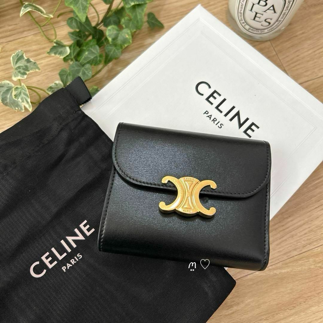 財布CELINE セリーヌ スモールウォレット トリオンフ 三つ折り財布