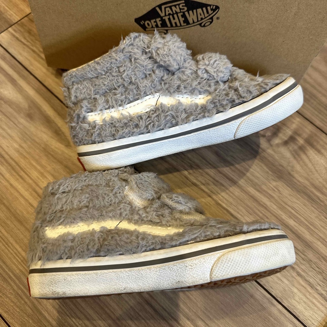 VANS(ヴァンズ)のVANS スニーカー　ハイカット17センチ キッズ/ベビー/マタニティのキッズ靴/シューズ(15cm~)(スニーカー)の商品写真