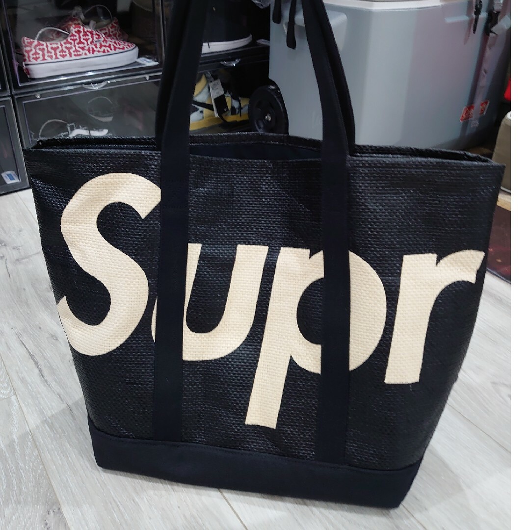 Supreme(シュプリーム)のシュプリーム ラフィアトートバック 黒 ブラック メンズのバッグ(トートバッグ)の商品写真
