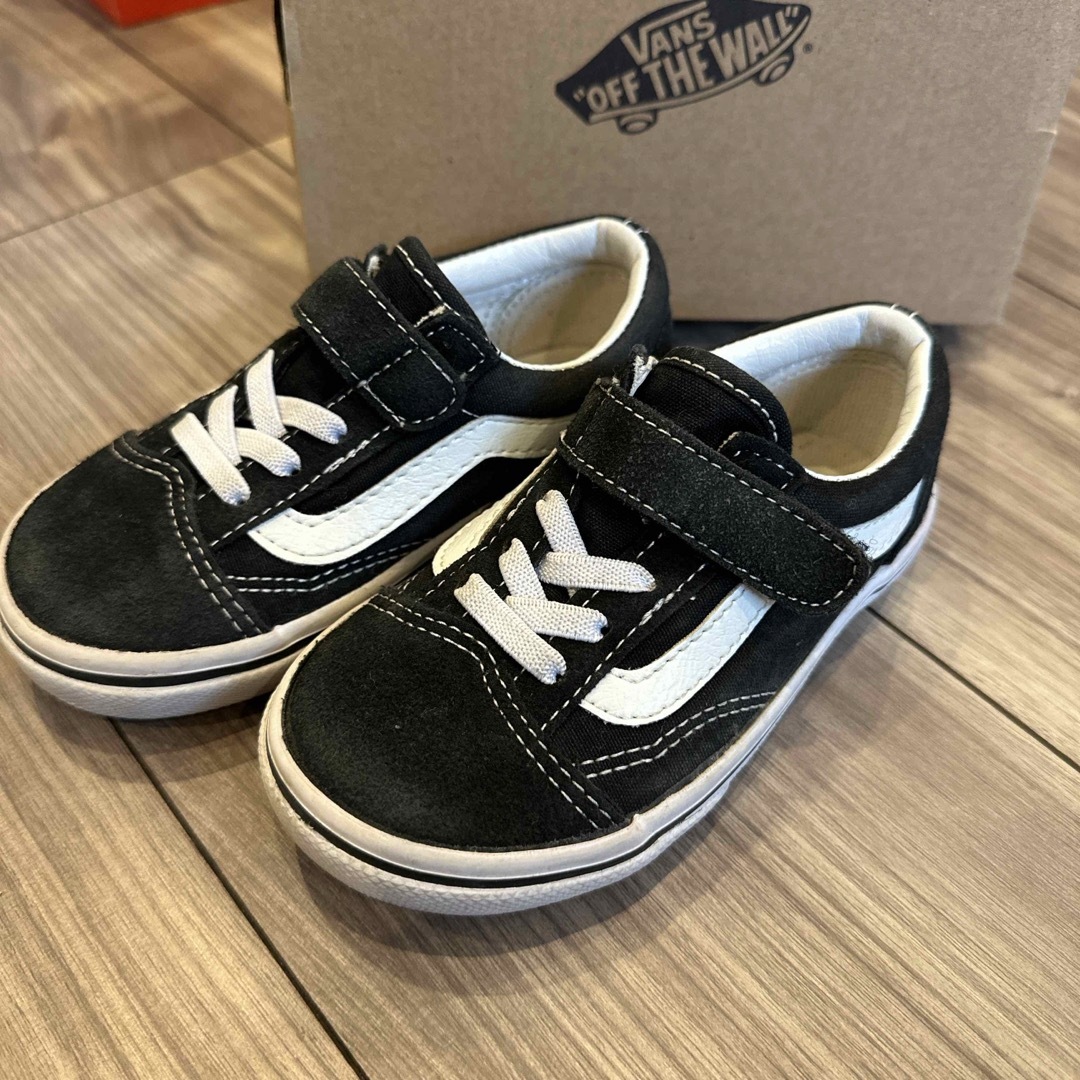 VANS(ヴァンズ)のVANSスニーカー　16センチ キッズ/ベビー/マタニティのキッズ靴/シューズ(15cm~)(スニーカー)の商品写真