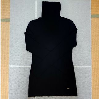 FOXEY(ニット/セーター)のフリマアイテム一覧 FOXEY(ニット/セーター)のフリマアイテム一覧