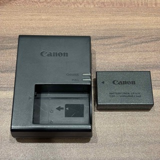 キヤノン(Canon)のCanon LP-E17 LC-E17 純正バッテリー・充電器(バッテリー/充電器)