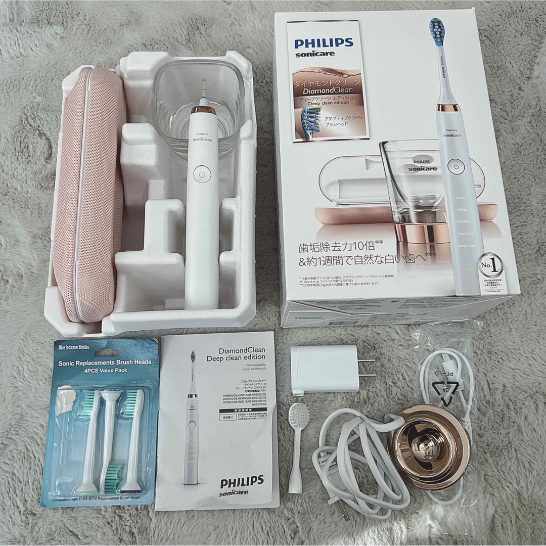 PHILIPS(フィリップス)のジャンク品フィリップス ソニックケア ダイヤモンドクリーンローズゴールド スマホ/家電/カメラの美容/健康(電動歯ブラシ)の商品写真