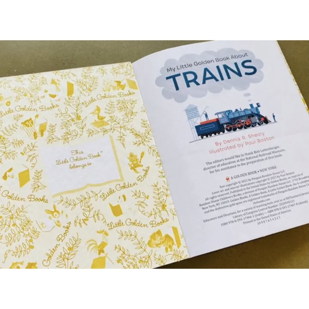 英語絵本　キッズ洋書　電車　汽車　About Trains エンタメ/ホビーの本(絵本/児童書)の商品写真